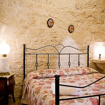 Gospodarstwo wiejskie Trulli Il Castagno Martina Franca