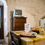 Trulli Il Castagno Country house