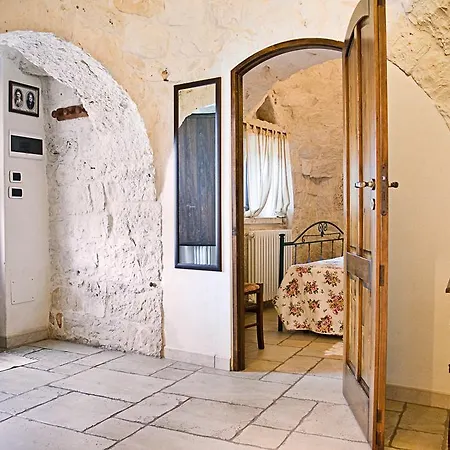 בית כפרי Trulli Il Castagno *